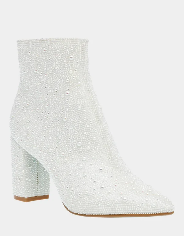 Betsey Johnson Cady Ivory Shop