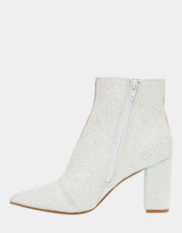 Betsey Johnson Cady Ivory Shop