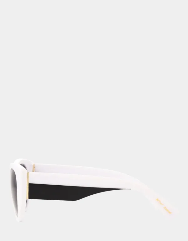 Betsey Johnson Double Take Sunglasses Black/White Black White Online