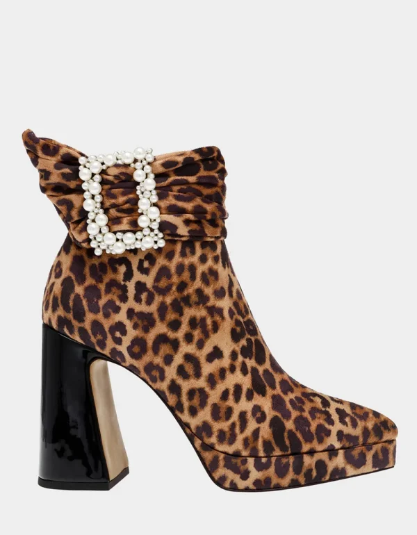 Betsey Johnson Idris Leopard Hot