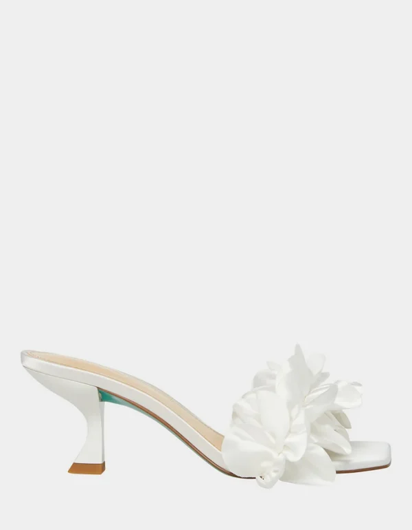 Betsey Johnson Kimi Ivory Best Sale