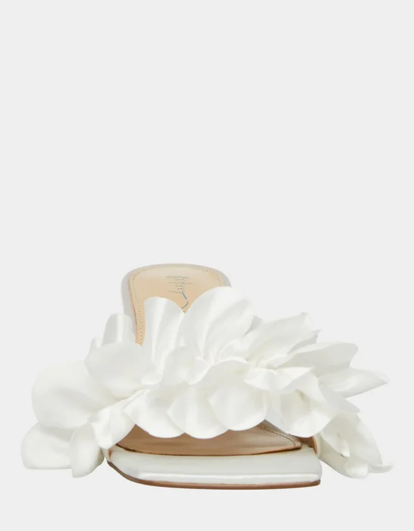 Betsey Johnson Kimi Ivory Best Sale