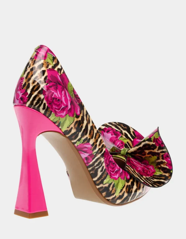 Betsey Johnson Nobble-P Leopard Multi Hot