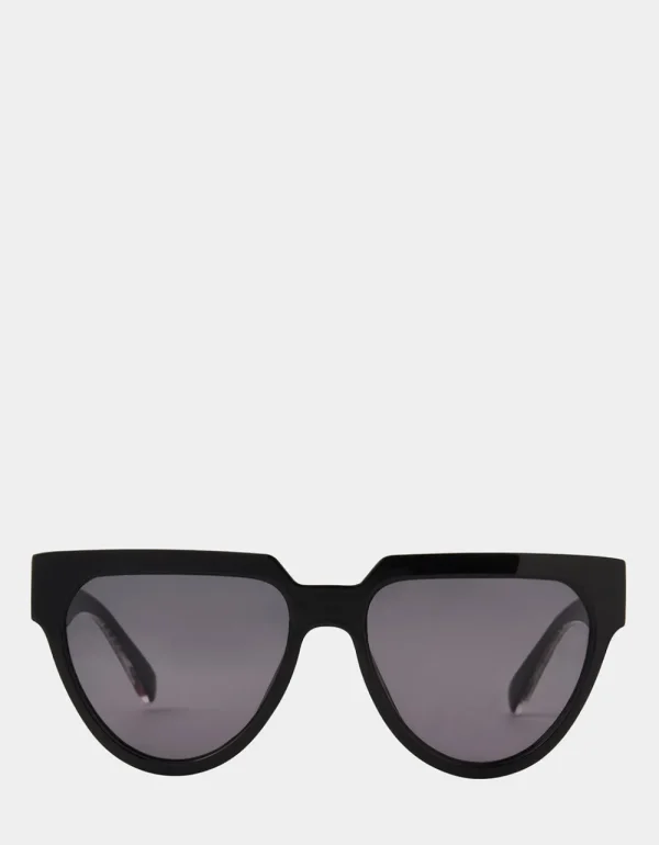 Betsey Johnson Proof Positive Sunglasses Black Flash Sale