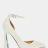 Betsey Johnson Ramsy Ivory Discount